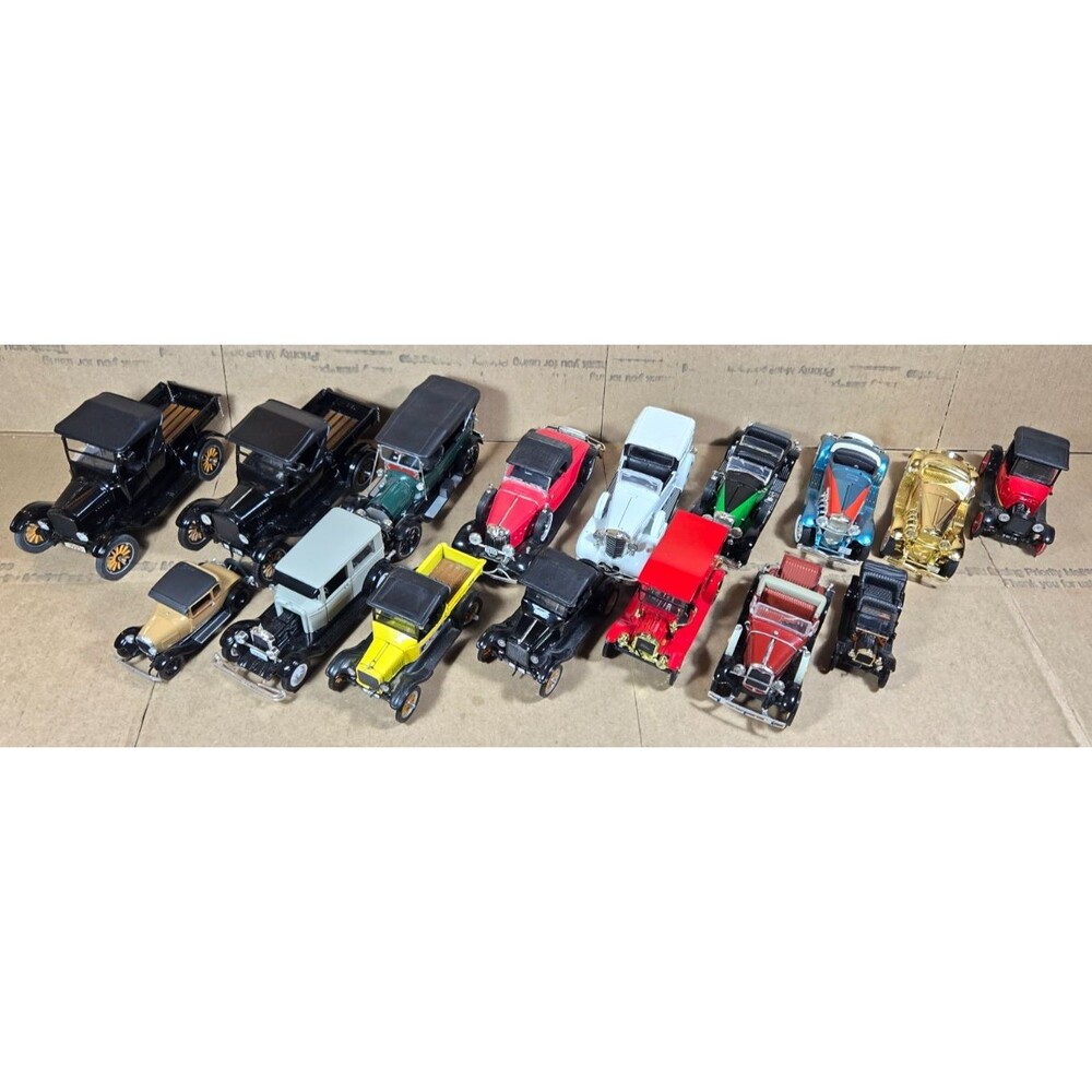 16pc LOT of Diecast Model Cars (Various Brands, Scales, Models, & Conditions)